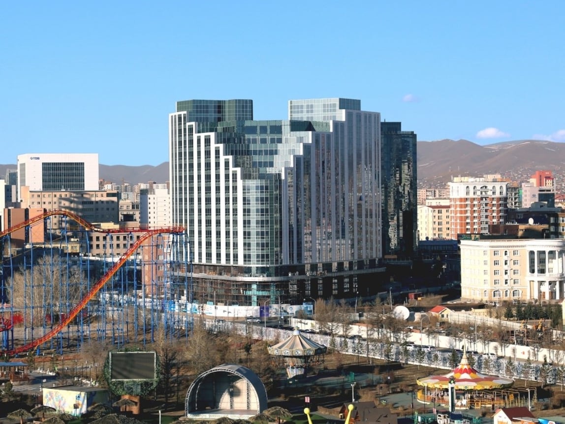 Жилье в улан баторе. Улан батор столица. Улан батор архитектура. Жилье в улан баторе. Жилье в улан баторе.